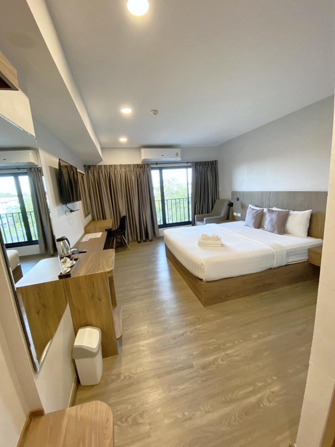 Nakara Hotel, Ubon Ratchathani Ngoại thất bức ảnh